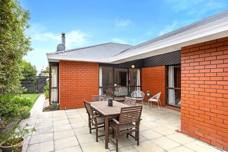 Photo of property in 4 Sunbeam Place, Halswell, Christchurch, 8025
