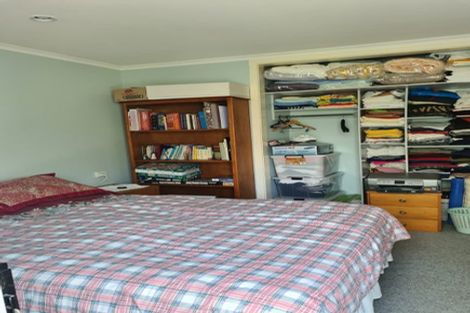 Photo of property in 60 Lukes Road, Little Akaloa, 7583