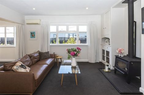 Photo of property in 155 Weston Road, St Albans, Christchurch, 8052