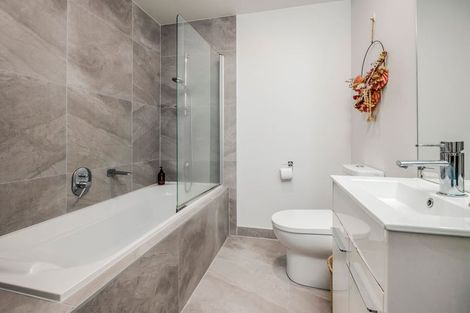 Photo of property in 14 Park Chester Road, Pukekohe, 2120