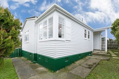 Photo of property in 37f3 Bould Street, Johnsonville, Wellington, 6037