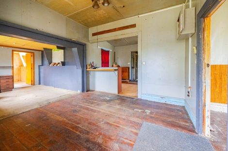 Photo of property in 46 Mcgreevy Street, Waipawa, 4210