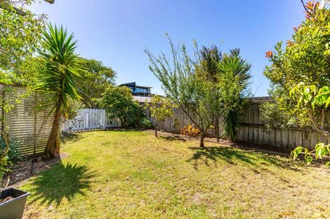 Photo of property in 4 Sandpiper Lane, Mangawhai Heads, Mangawhai, 0505