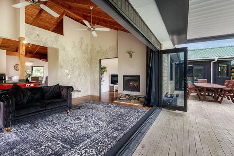 Photo of property in 5 Pukanui Avenue, Totara Park, 2019