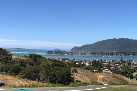 Photo of property in 17 Azimuth Road, Tairua, 3508