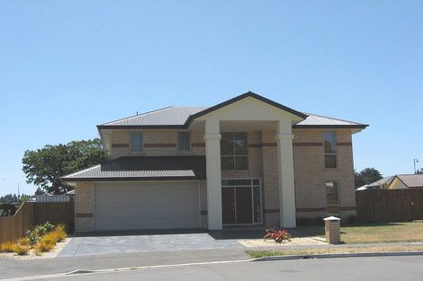 Photo of property in 22 Mataroa Place, Parklands, Christchurch, 8083