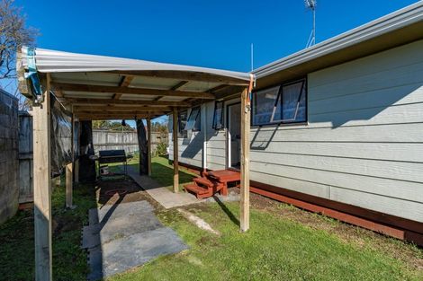 Photo of property in 16 Tranmere Road, Fairfield, Hamilton, 3214