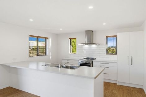 Photo of property in 6 Denton Street, Amberley, 7410