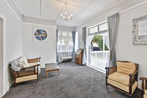 Photo of property in 9 Prospect Terrace, Pukekohe, 2120