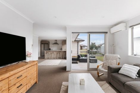 Photo of property in 44 Te Wharo Drive, Papamoa, 3118