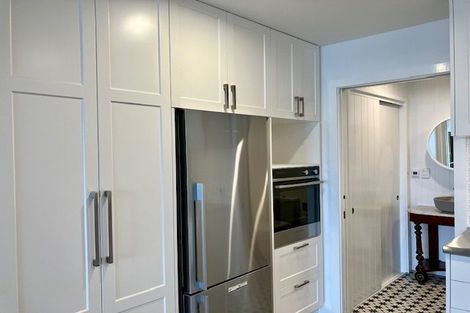 Photo of property in 129a Marine Parade, Mount Maunganui, 3116