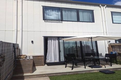 Photo of property in 81 Tarapuka Road, Westgate, Auckland, 0814