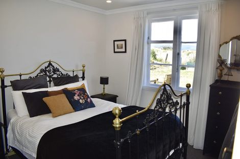 Photo of property in 60 Sarah Street, Waikawa Beach, Manakau, 5573