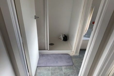 Photo of property in 7 Segedin Place, Glenfield, Auckland, 0629