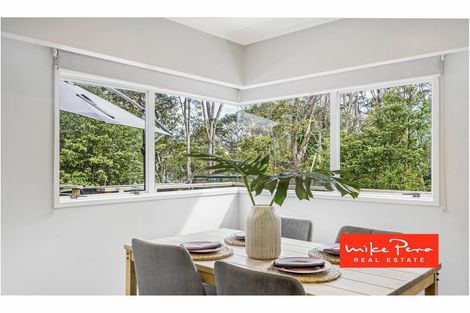 Photo of property in 2/33 Konini Road, Titirangi, Auckland, 0604