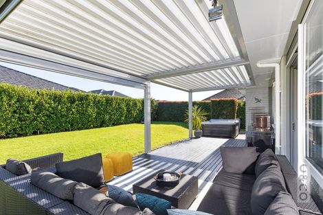 Photo of property in 30 Jelas Drive, Riverhead, 0820