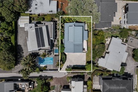 Photo of property in 21a Castor Bay Road, Castor Bay, Auckland, 0620