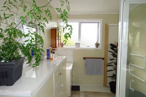 Photo of property in 104 Russell Street, Westport, 7825