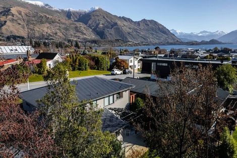 Photo of property in 84 Helwick Street, Wanaka, 9305