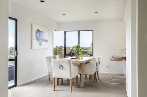 Photo of property in 1/55 Nigel Road, Browns Bay, Auckland, 0630