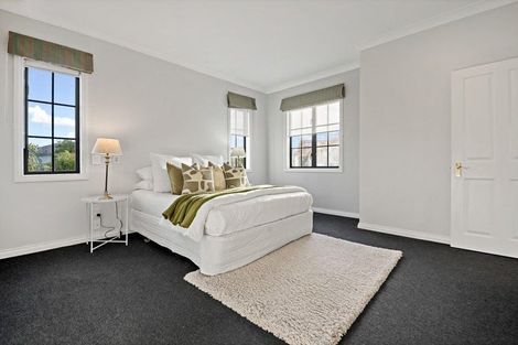 Photo of property in 3 Onemana Way, Te Atatu Peninsula, Auckland, 0610