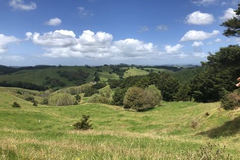 Photo of property in 725 Golden Stairs Road, Mareretu, Maungaturoto, 0589