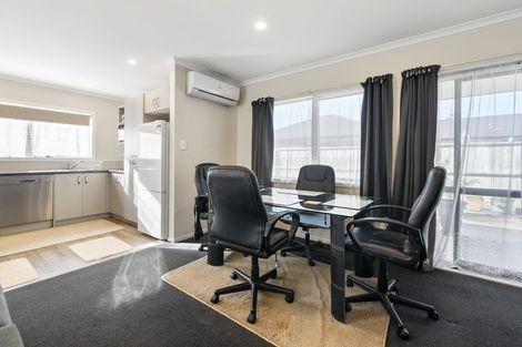 Photo of property in 63u5 Knighton Road, Hillcrest, Hamilton, 3216