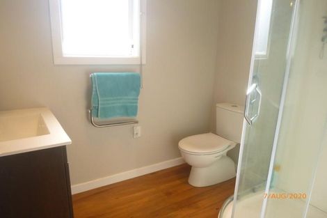 Photo of property in 7 Tatau Way, Te Atatu Peninsula, Auckland, 0610