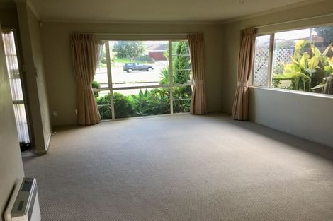 Photo of property in 321 Chapel Road, Flat Bush, Auckland, 2016