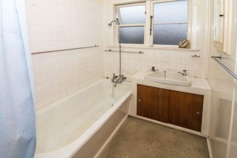 Photo of property in 5 Kiwi Street, Masterton, 5810