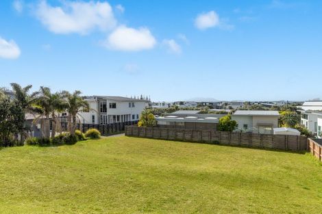 Photo of property in 18 Mangatawhiri Road, Omaha, 0986
