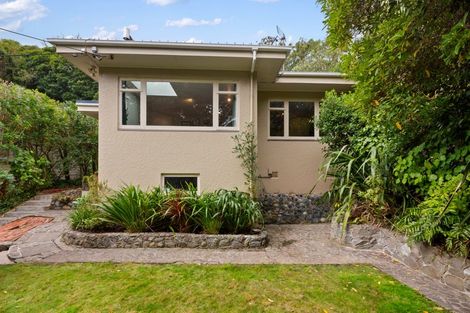 Photo of property in 70 Curtis Street, Northland, Wellington, 6012