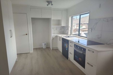 Photo of property in 4 Parker Avenue, New Lynn, Auckland, 0600