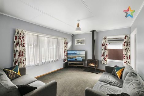 Photo of property in 32 Karaka Street, Wainuiomata, Lower Hutt, 5014