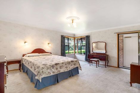 Photo of property in 10 Regency Crescent, Redwood, Christchurch, 8051