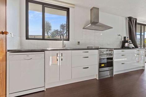 Photo of property in 15c Longstead Avenue, Papamoa Beach, Papamoa, 3118