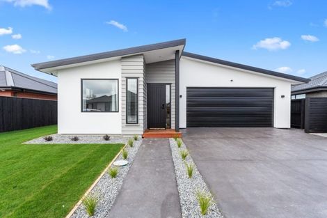 Photo of property in 5 Tara Crescent, Woodend, 7610