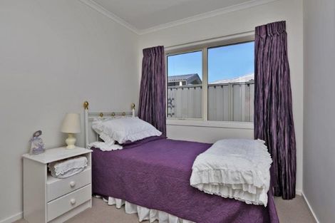 Photo of property in 58 Orotu Drive, Poraiti, Napier, 4112
