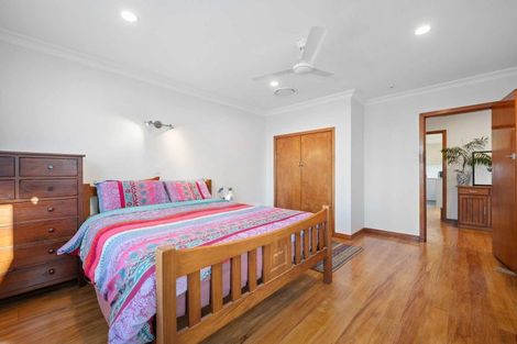 Photo of property in 1/146 Rangatira Road, Beach Haven, Auckland, 0626