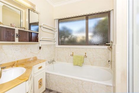 Photo of property in 23 Oriana Crescent, Hornby, Christchurch, 8042