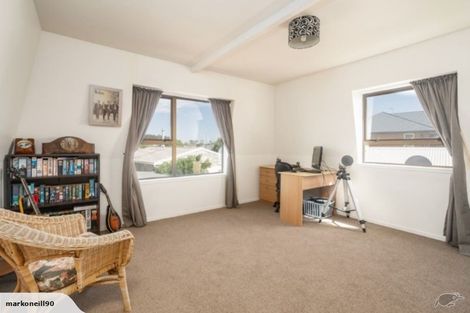 Photo of property in 524 Marine Parade, South New Brighton, Christchurch, 8062
