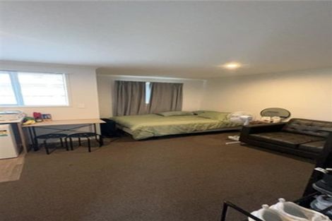 Photo of property in 2/28 Beatty Street, Melville, Hamilton, 3206