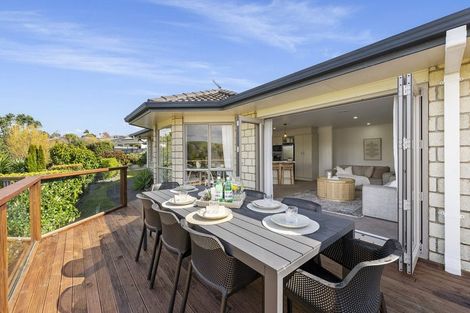 Photo of property in 28 Tuscany Place, Ohauiti, Tauranga, 3112