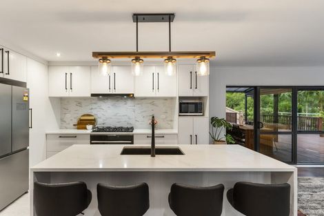 Photo of property in 48 Shelter Drive, Greenhithe, Auckland, 0632