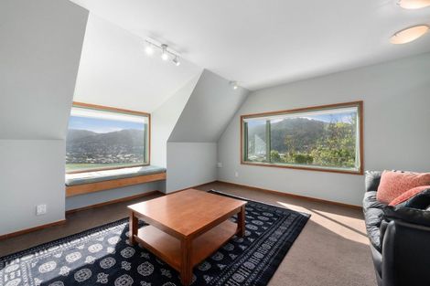 Photo of property in 5 Indira Place, Khandallah, Wellington, 6035