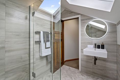 Photo of property in 86 Saint Martins Road, Saint Martins, Christchurch, 8022