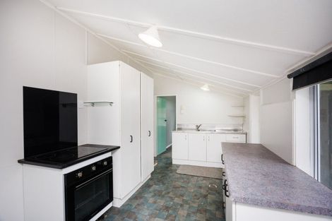 Photo of property in 45/45b Avenue Road, Foxton, 4814