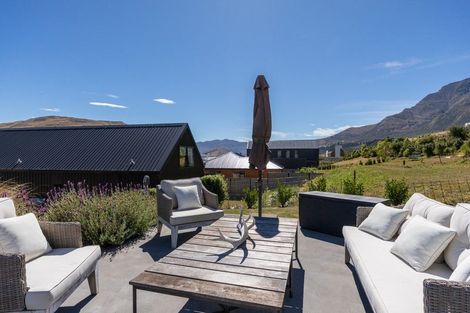 Photo of property in 15 Muster Road, Jacks Point, 9371