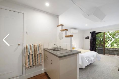 Photo of property in 10 Sherwood Lane, Cashmere, Christchurch, 8022
