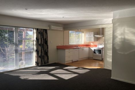 Photo of property in 3/24 Caesars Place, Churton Park, Wellington, 6037